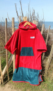 Ponchos éponge personnalisés, personnalisez les couleurs de votre poncho | EAUSEC