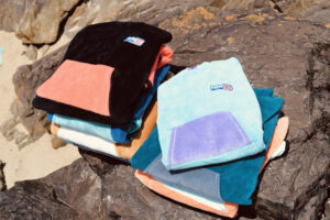 Ponchos éponge personnalisés, customisez les couleurs de votre poncho | EAUSEC