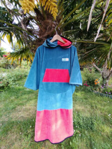 Ponchos éponge personnalisés, personnalisez les couleurs de votre poncho | EAUSEC