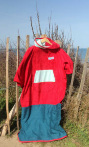 Ponchos éponge personnalisés, personnalisez les couleurs de votre poncho | EAUSEC